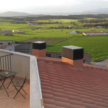 Cal Ribero Aparthotel Vilanova De La Sal Екстериор снимка