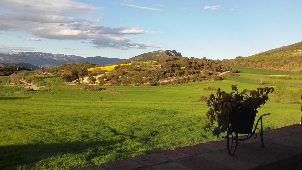 Cal Ribero Aparthotel Vilanova De La Sal Екстериор снимка