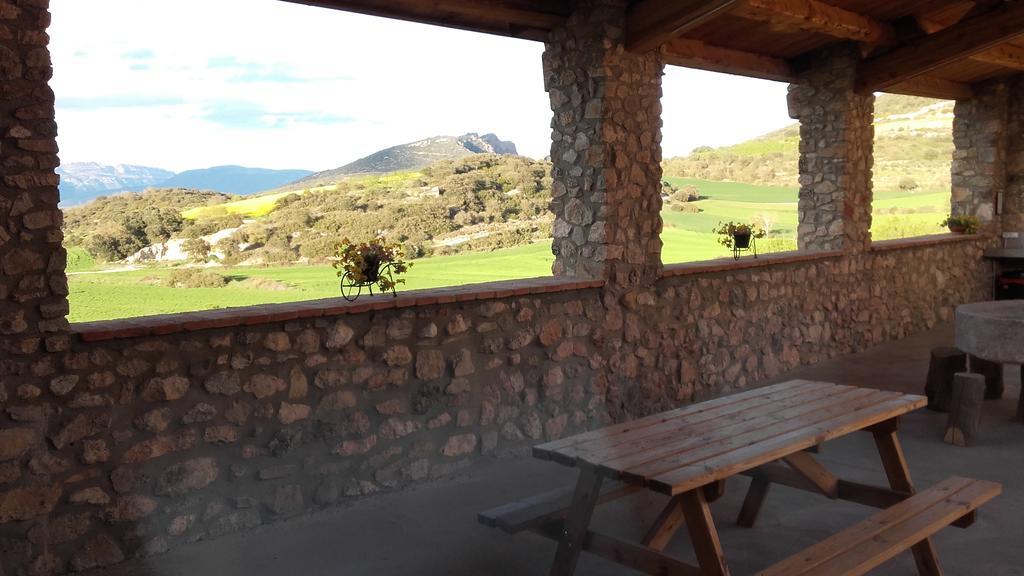 Cal Ribero Aparthotel Vilanova De La Sal Екстериор снимка