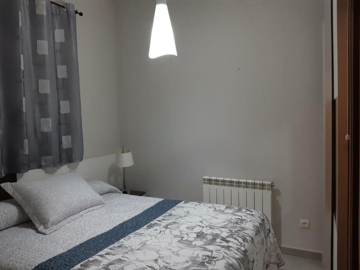 Cal Ribero Aparthotel Vilanova De La Sal Екстериор снимка