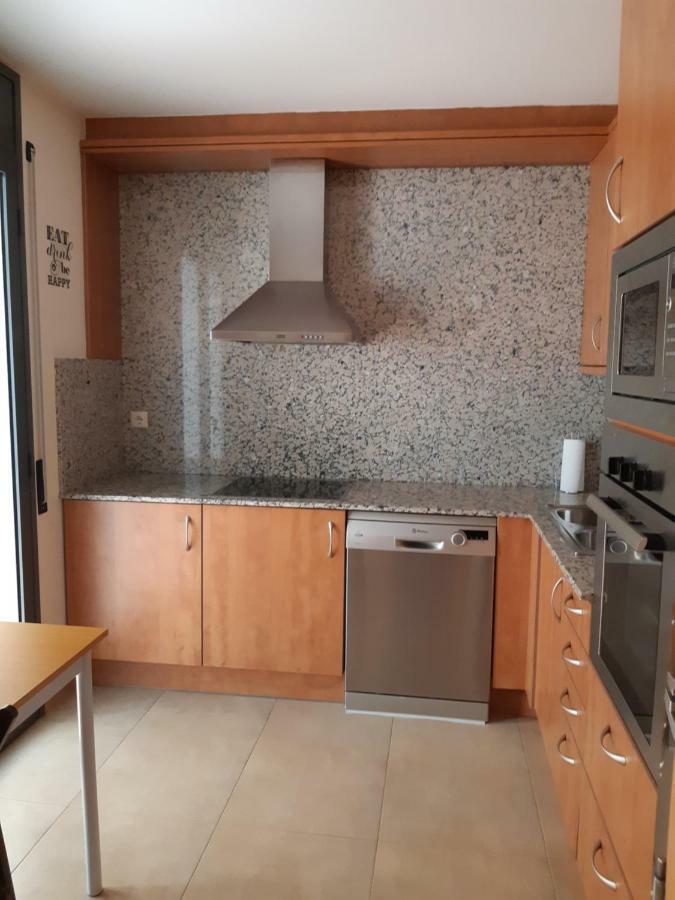 Cal Ribero Aparthotel Vilanova De La Sal Екстериор снимка